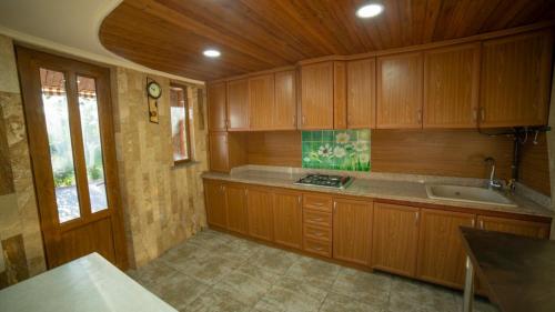 Pool House – Photos 3