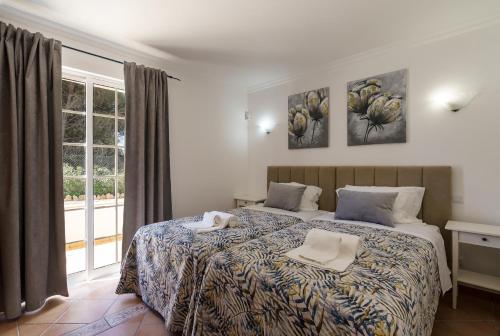 VTII & VTI 2 X Private Villas with pool and garden