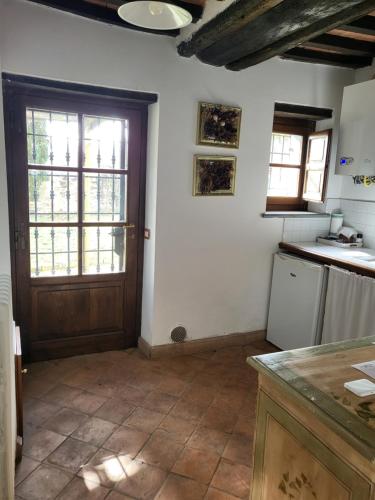 Η κουζίνα ή μικρή κουζίνα στο Agriturismo Poggiolo