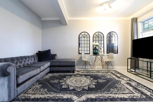 Imagen de la galería de Nederburg, Sea Point, 2 Bed APT - New, en Ciudad del Cabo
