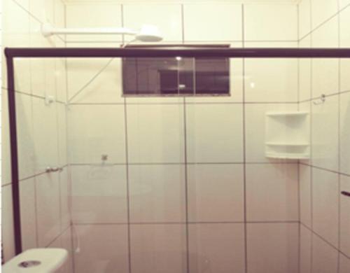 Ванна кімната в Cabana 2 qts com ar-condicionado