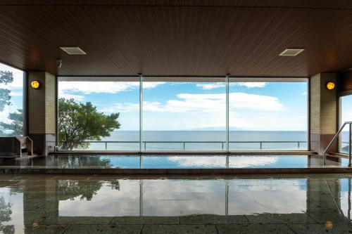 Un paisaje natural cerca del ryokan