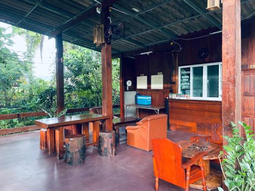 Fotografie z fotogalerie ubytování บ้านสวนวิวทุ่ง v destinaci Ban Mae Sap Nua