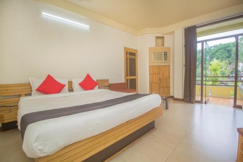 Gallery image of Hotel O Mayaban Resort in Ingrāj Bāzār