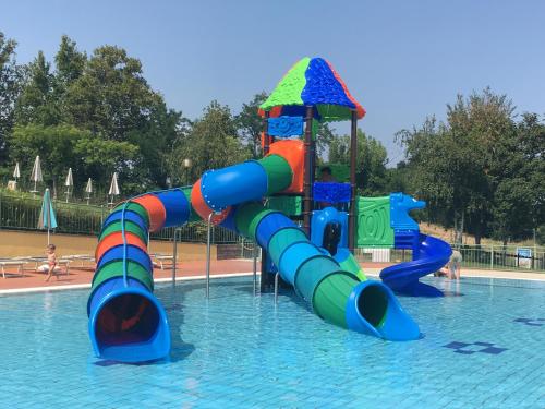 Bazén v ubytování Bed & Breakfast Carpe Diem nebo v jeho okolí