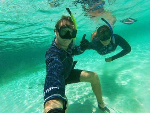 Snorkling och/eller dykning vid eller i närheten av båten