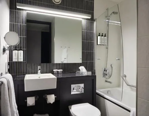 Crowne Plaza Birmingham City by IHG photo 4