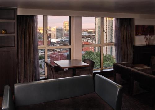 Crowne Plaza Birmingham City by IHG photo 76
