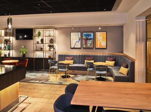 Crowne Plaza Birmingham City by IHG photo 95