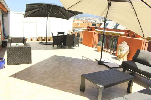 Place Massena in Nice center - 3 bedrooms top floor