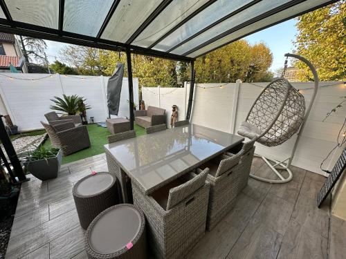 Balkón alebo terasa v ubytovaní Nid douillet avec terrasse