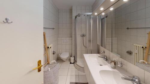 Vannituba majutusasutuses Unique Serviced Living - Gellert Aeschenplatz