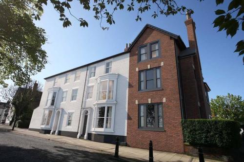 City Apartments - Clifton Green 2 Bedroom Apartment photo 7
