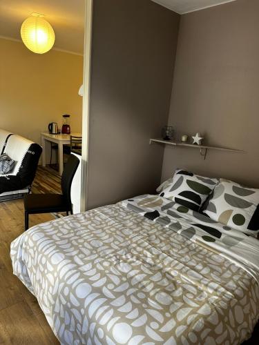 Photo de la galerie de l'établissement Studio tout équipé, à Amélie-les-Bains-Palalda