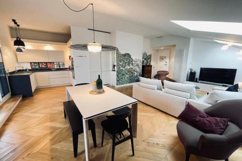 Photo de la galerie de l'établissement Beau 120m avec grande TERRASSE à Blagnac !, à Blagnac