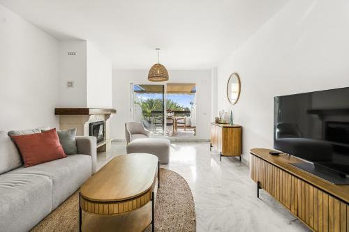 Las Adelfas by Finest Rentals