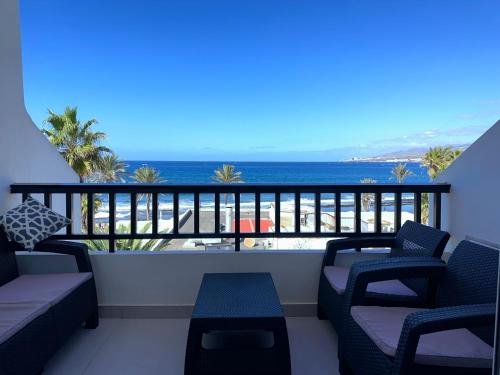 Parque Santiago II , renovated, ocean view, heated swimming pool !