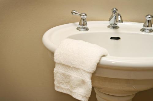 Koupelna v ubytování Balch Hotel