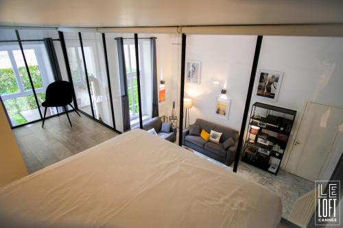 Posteľ alebo postele v izbe v ubytovaní Le loft Cannes