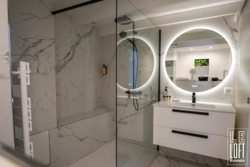 Kúpeľňa v ubytovaní Le loft Cannes