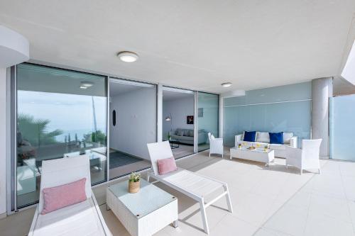 797 HOLIDAY RENTALS - Espectacular apartamento con vista al mar
