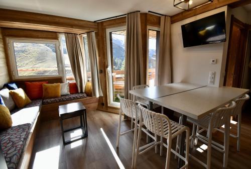 Photo de la galerie de l'établissement BILLY- AVORIAZ - HAUTS FORTS 6 pers .- 3 chambres - 1 sdb - 45 M2, à Morzine