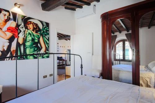 Santa Croce at your Fingertips. PLUS