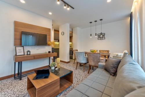 BuzzStays - Spa Apart Hotel - Privately Managed Apartments
