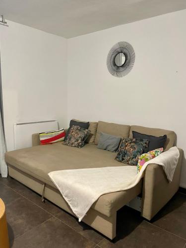 Photo de la galerie de l'établissement Magnifique T3 quartier près d’arènes tram au pied de l’immeuble, à Montpellier