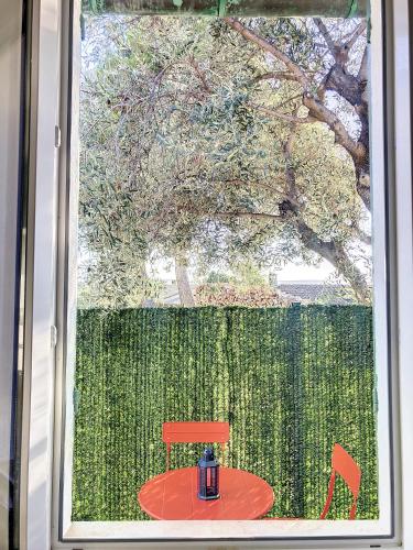 Photo de la galerie de l'établissement Appartement aux salins du lion, à Vitrolles