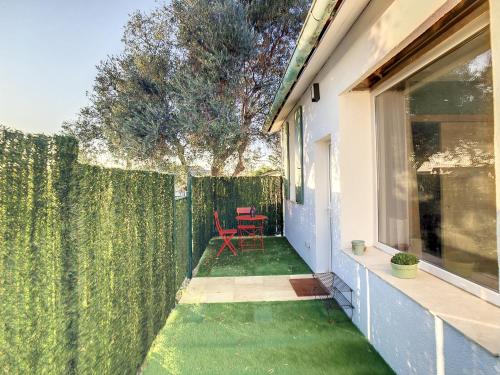 Photo de la galerie de l'établissement Appartement aux salins du lion, à Vitrolles