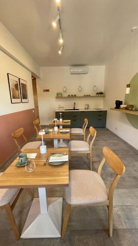 633 APPIA DESIGN ROOM photo 45