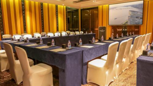 InterContinental Changshaにあるビジネスエリアまたは会議室