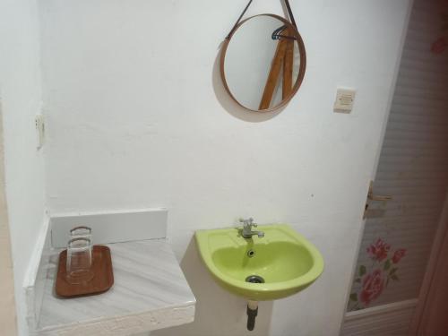 Koupelna v ubytování Renata Cottage