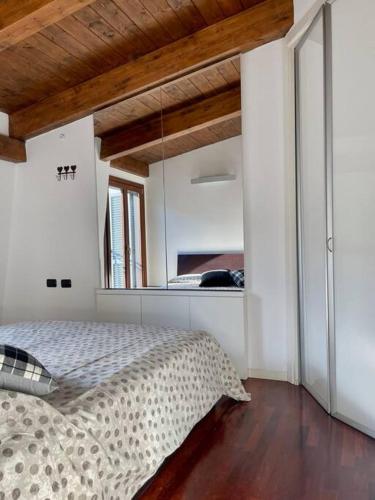 Porta Venezia-Cozy apartment