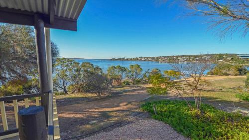 a view of the water from a house at CDC-625 Beach House in Coffin Bay
