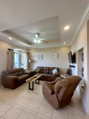 Bella Vista Oceanview Condo – Photos 5