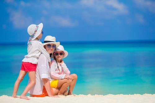 Επισκέπτες που μένουν στο B&B THE SEA - Family Rooms - Free Parking