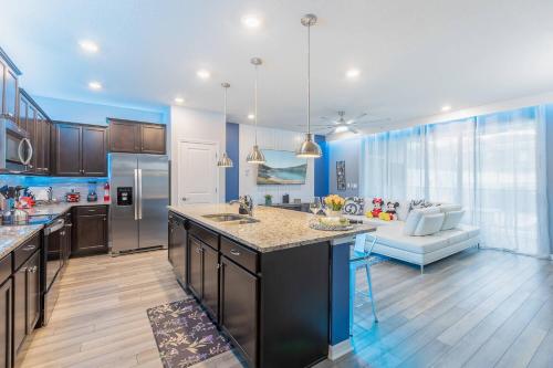 Amazing Home wcinema in Spectacular Resort 29601 photo 13