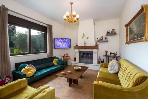 Μια τηλεόραση ή/και κέντρο ψυχαγωγίας στο Serenity River Villa