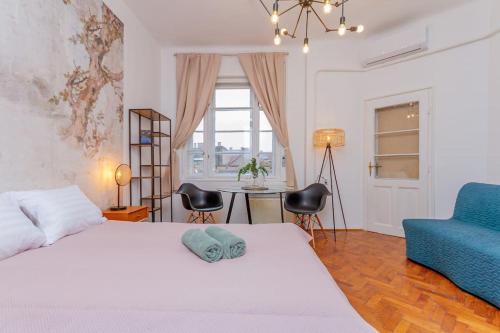 Bright-Nest Downtown Terrace NW 1072 Budapest, 13 Klauzál utca kép - 3