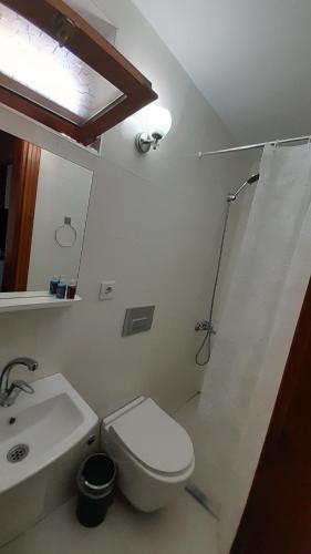 Ένα μπάνιο στο BAT Apart Otel