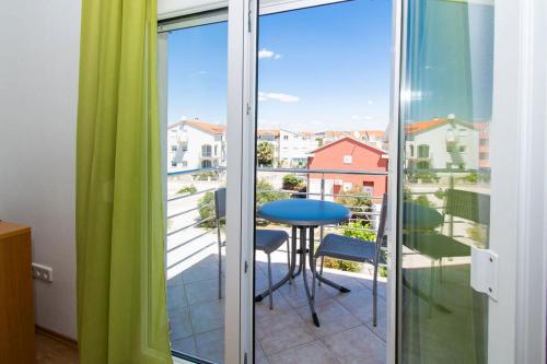Apartments Kendes