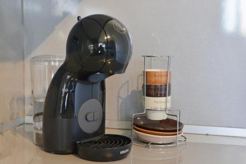 Photo de la galerie de l'établissement GROGNARDE - T3 climatisé avec terrasse, à Marseille