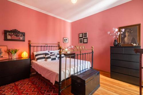 Sofia’s apartment in Kolonaki