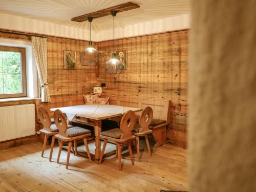 Fotografie z fotogalerie ubytování Holiday Home bergGlück by Interhome v destinaci Spiss