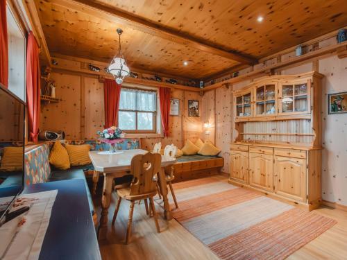 Chalet Ferienhaus Taubenstein by Interhome