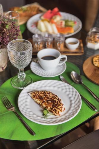 Đồ ăn tại/gần quán trọ