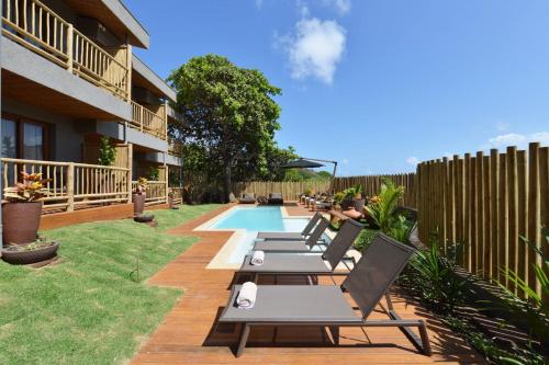 The swimming pool at or close to Pousada Maria Bonita Noronha