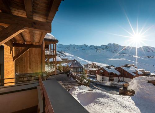 Chalet Orlov by Les Etincelles